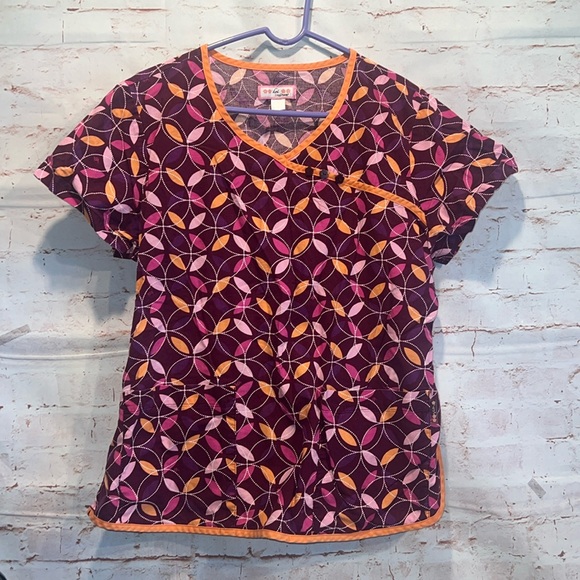 Koi Becca Women Large Pattern Short Sleeve Scrub Top Uniform Shirt Purple Orange - Picture 1 of 7